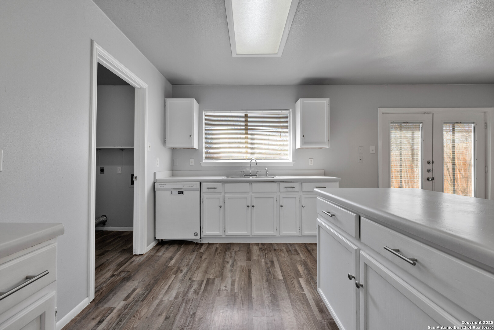 7011 Autumn Park San Antonio TX 78249