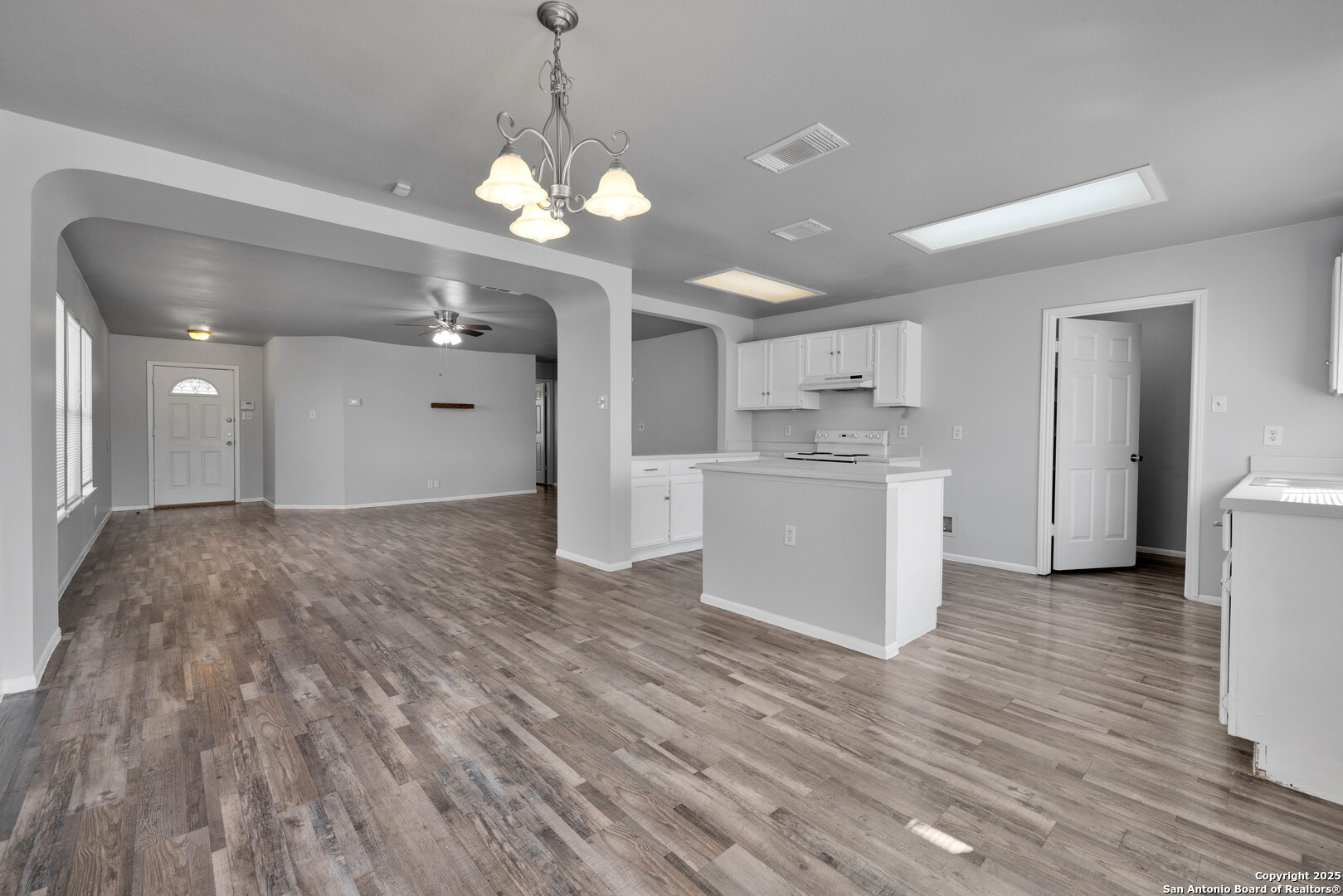 7011 Autumn Park San Antonio TX 78249