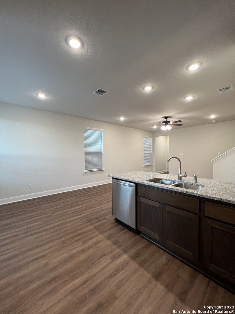 7513 Astro Field San Antonio TX 78253