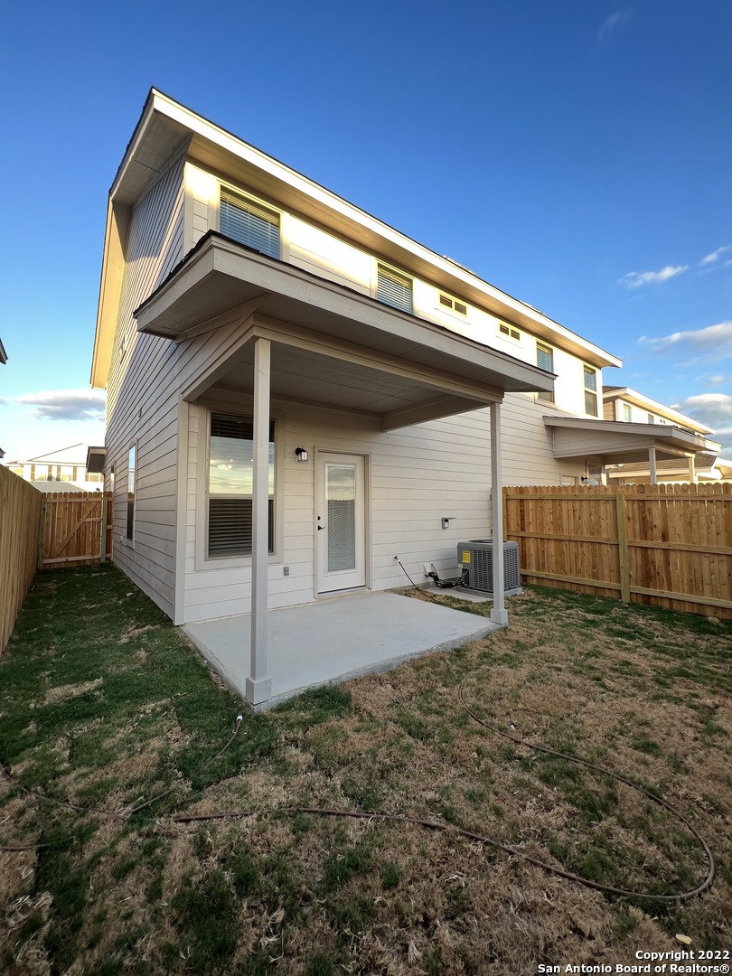 7513 Astro Field San Antonio TX 78253