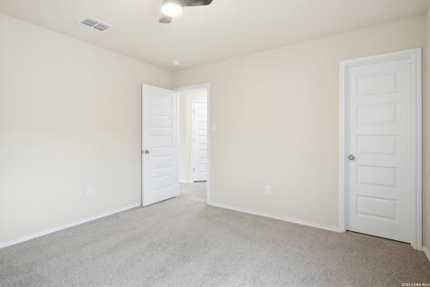 2038 Chelsea Grove New Braunfels TX 78130