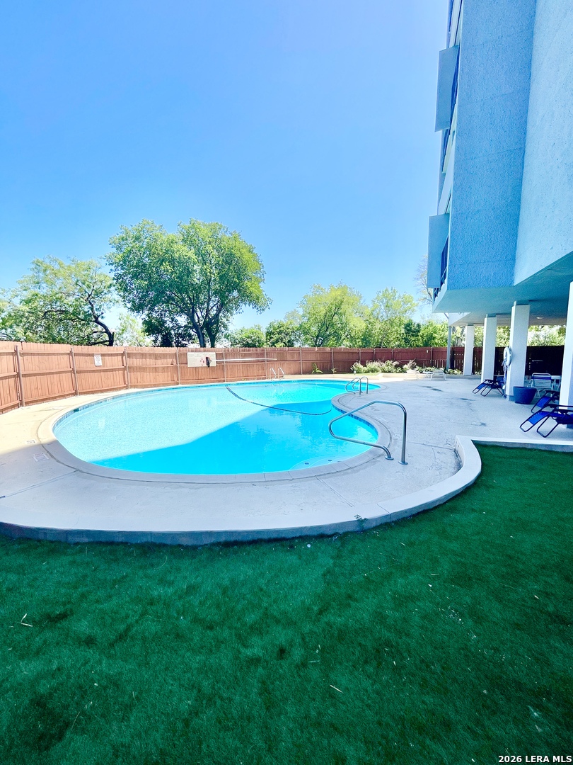 7039 San Pedro Avenue San Antonio TX 78216