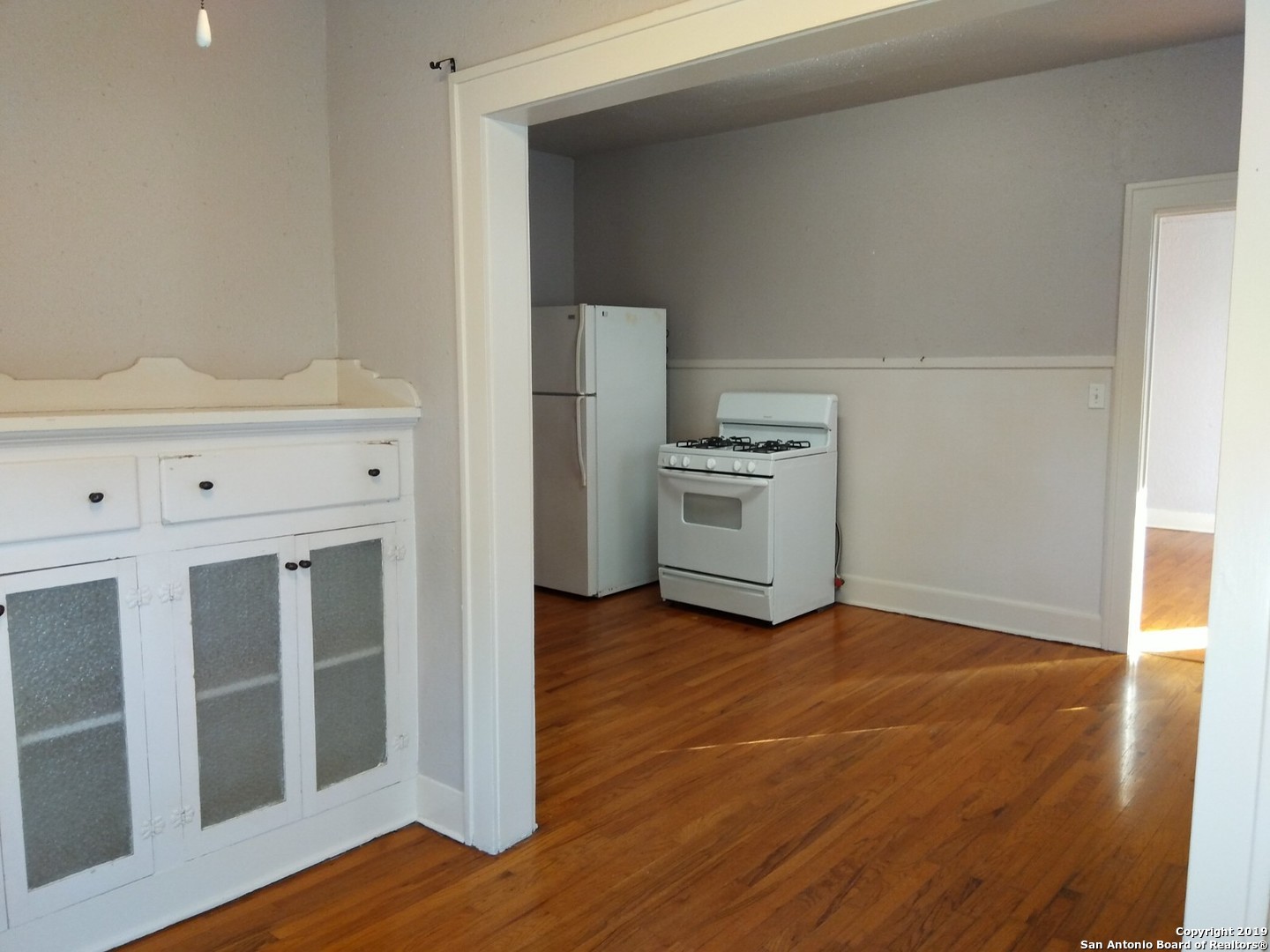 1743 W Summit Avenue San Antonio TX 78201