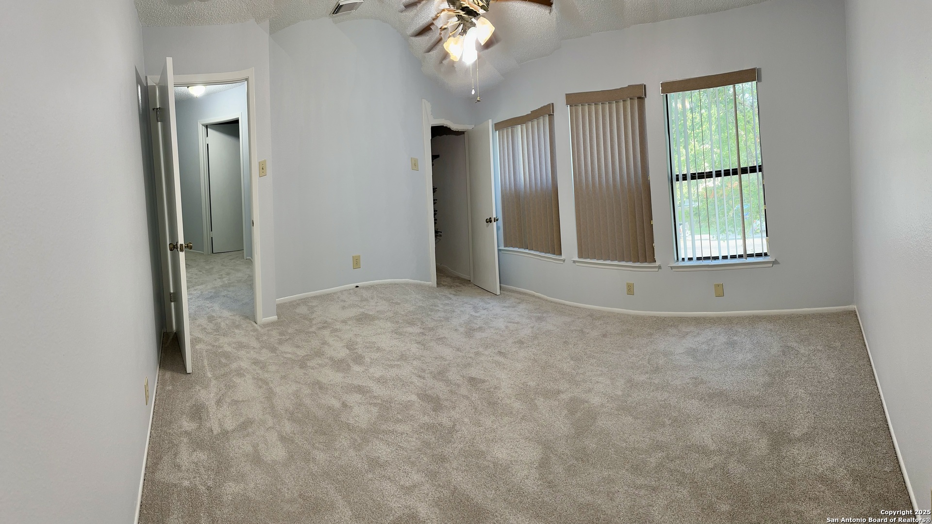 9847 Kelton Drive San Antonio TX 78250