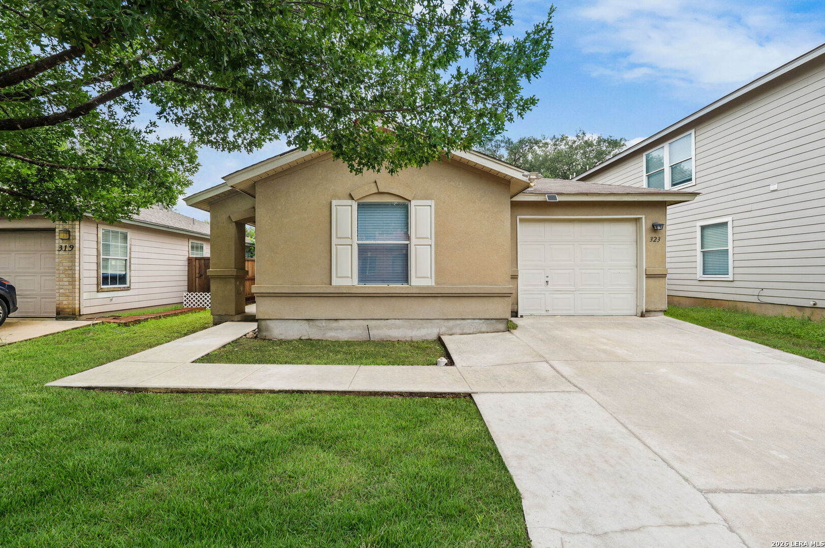 323 Amberdale Oak San Antonio TX 78249