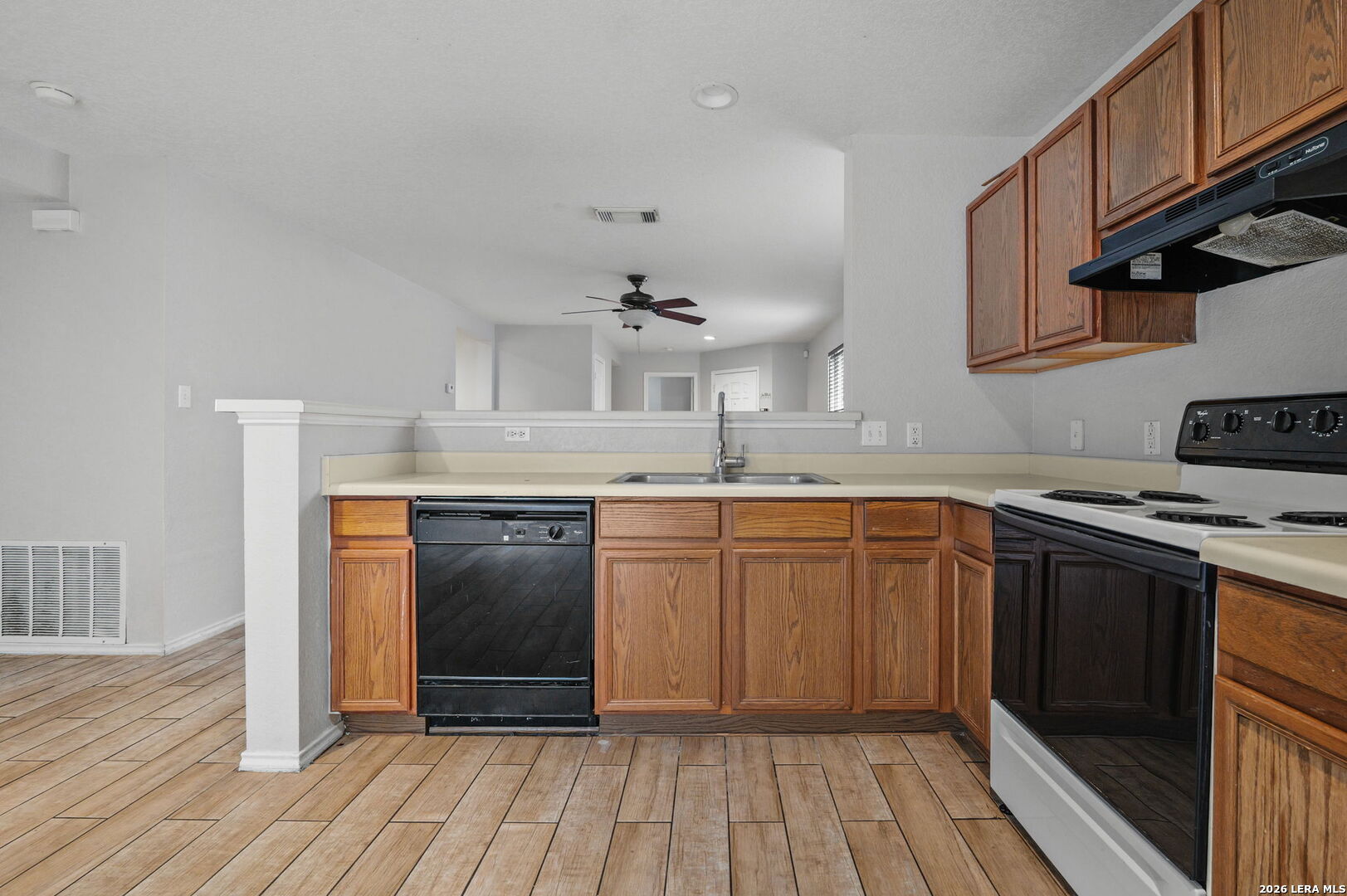 323 Amberdale Oak San Antonio TX 78249