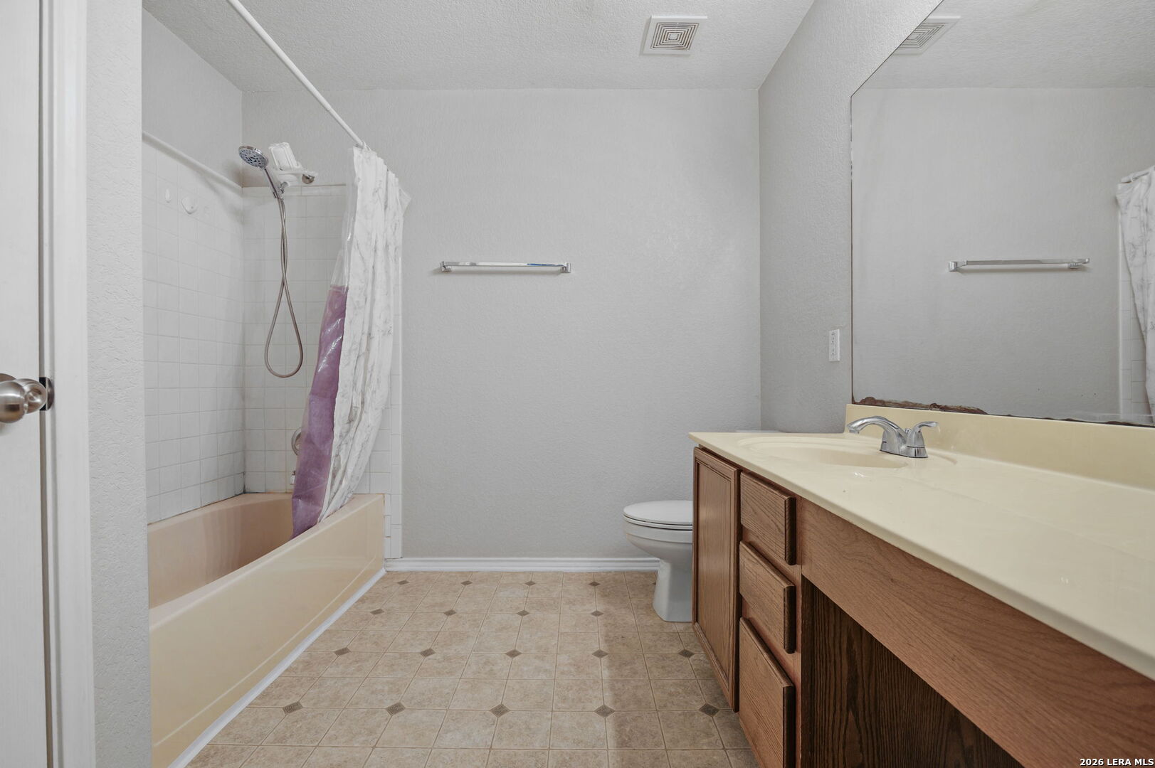 323 Amberdale Oak San Antonio TX 78249