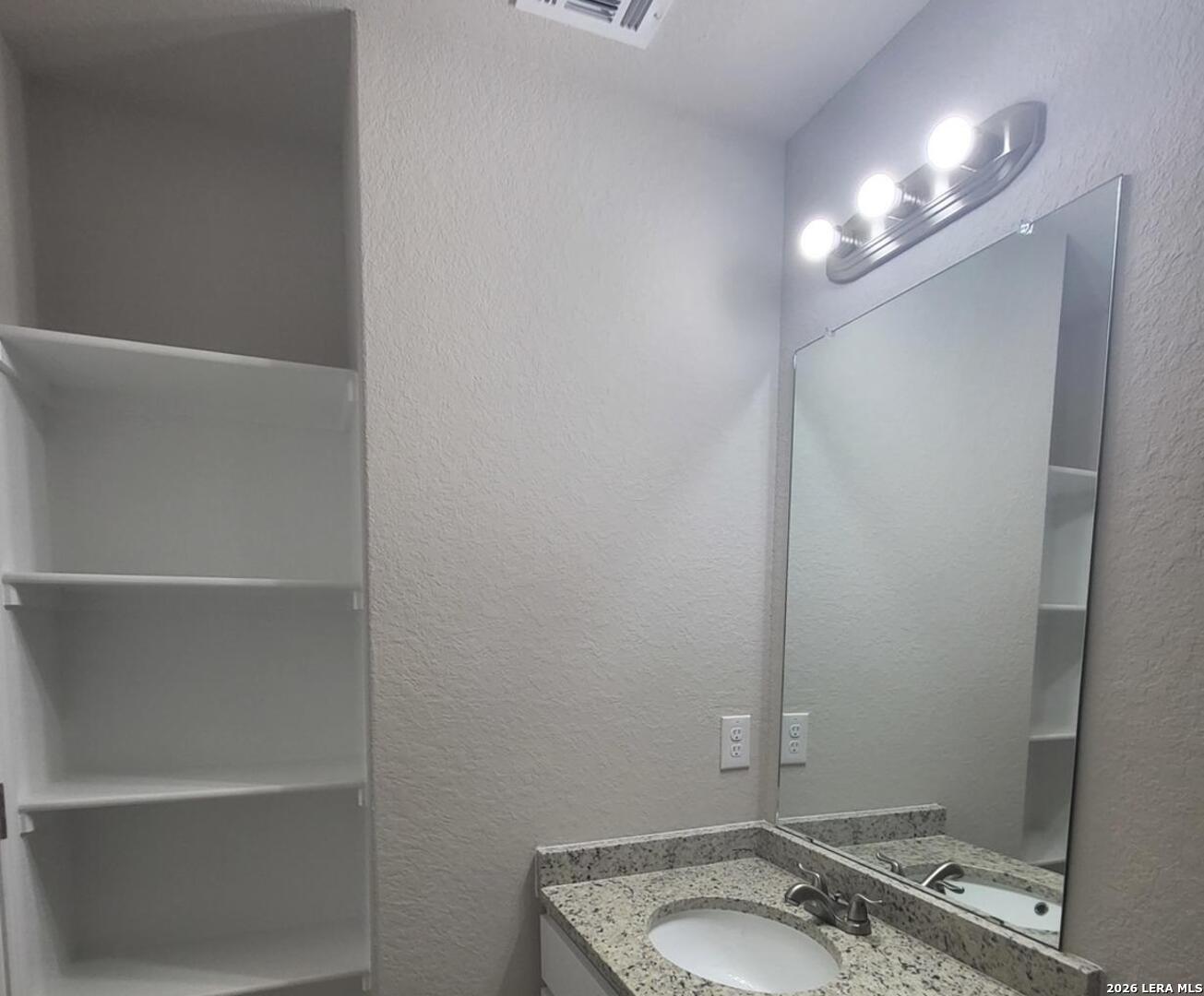 7911 Dial Ike Drive San Antonio TX 78218