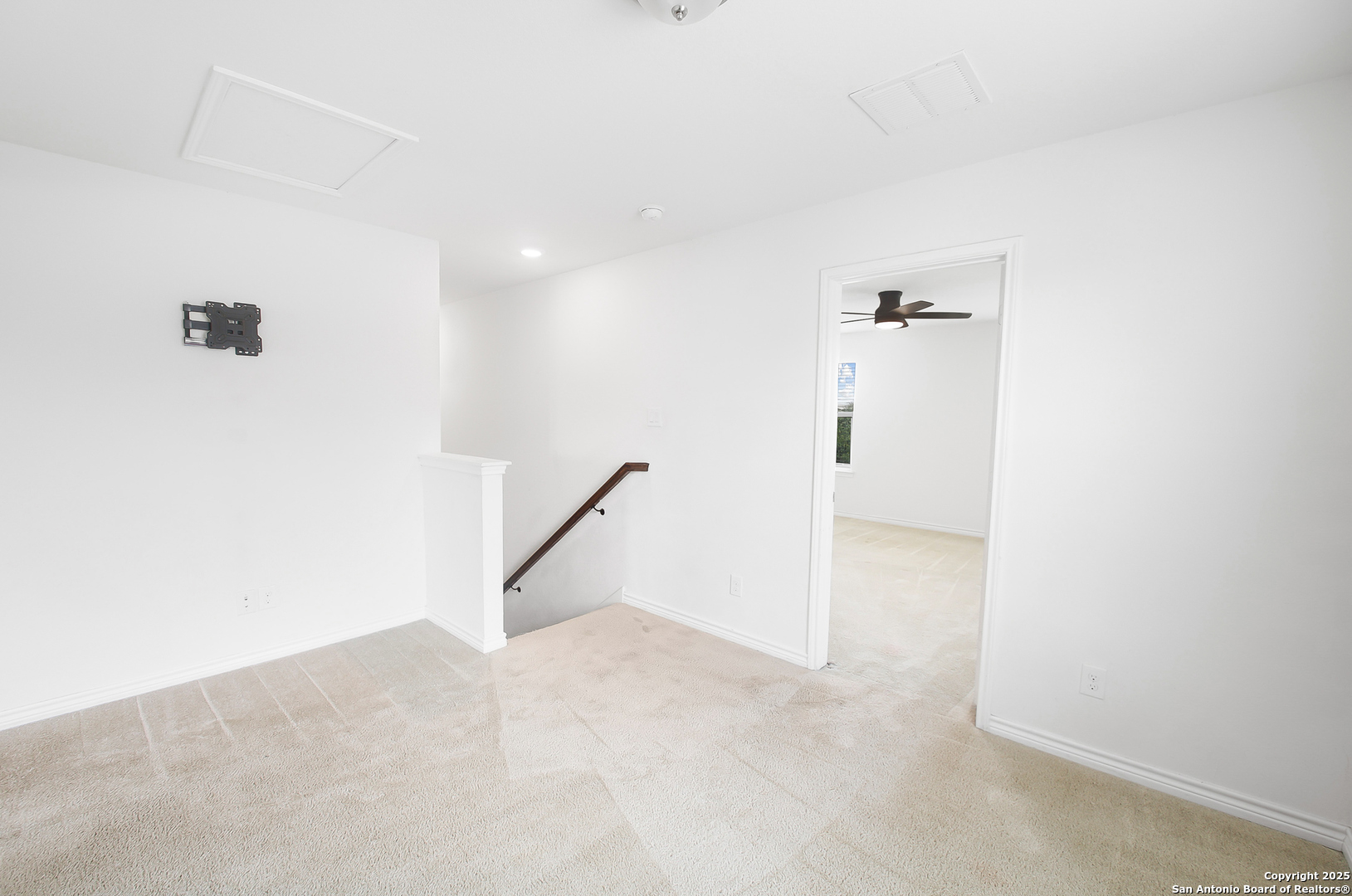 6811 Beltran Pass San Antonio TX 78252