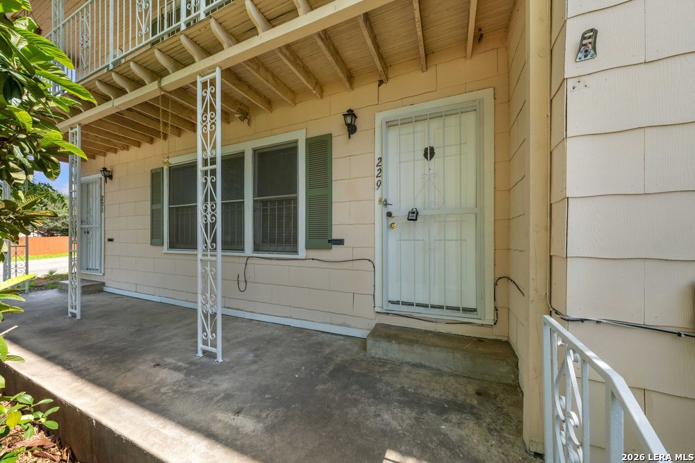 229 Alexander Hamilton San Antonio TX 78228