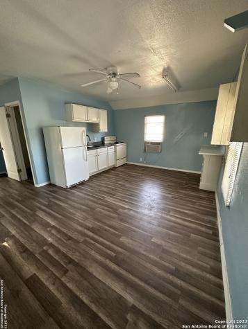 2246 E Houston Street San Antonio TX 78202
