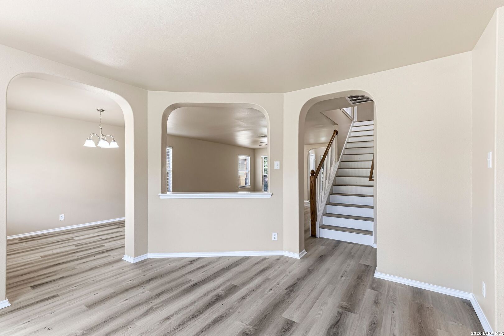 8050 Chisos Oak Drive San Antonio TX 78223