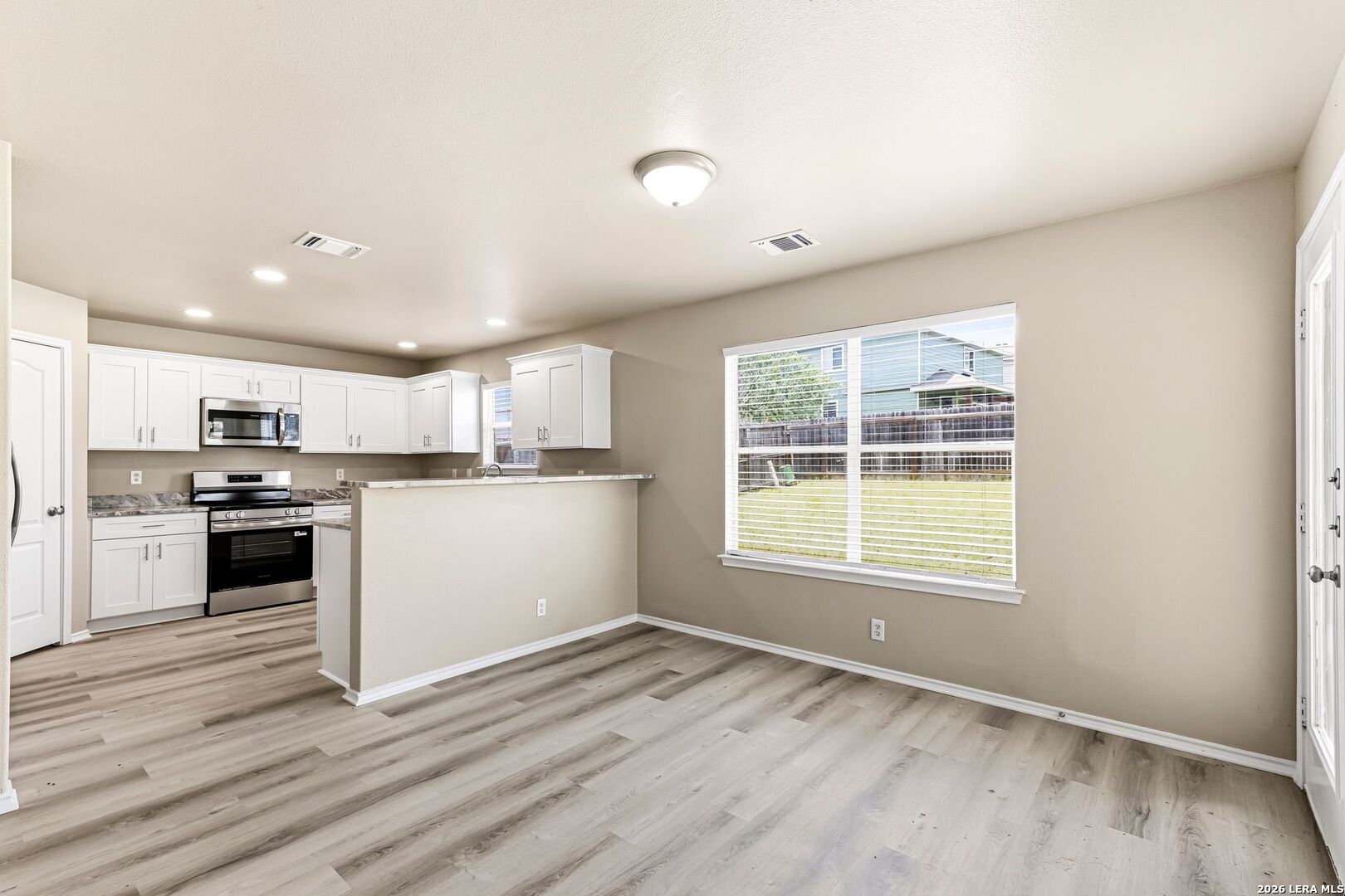 8050 Chisos Oak Drive San Antonio TX 78223