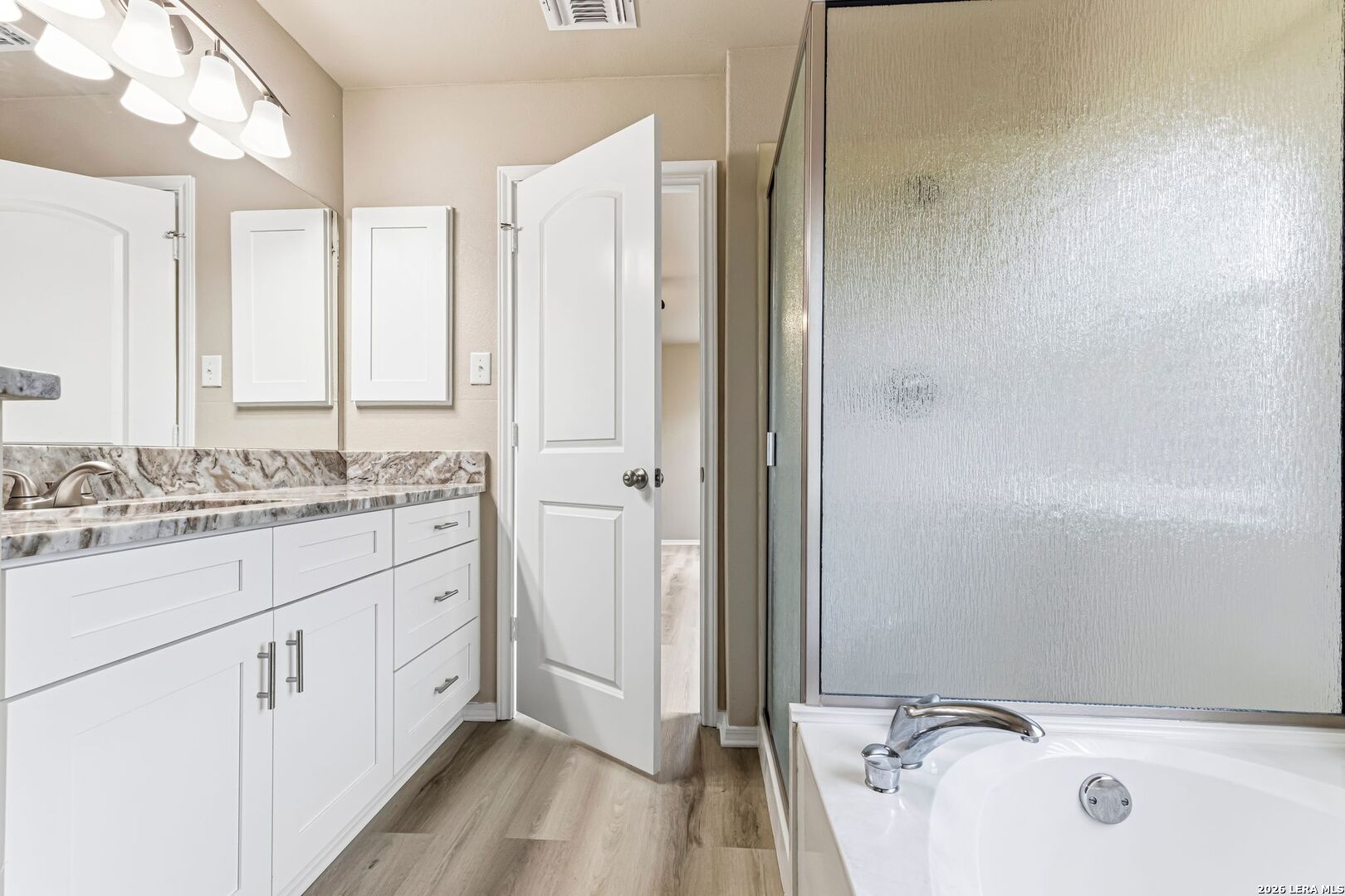 8050 Chisos Oak Drive San Antonio TX 78223