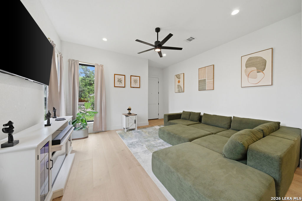 107 Dowdy Street San Antonio TX 78204