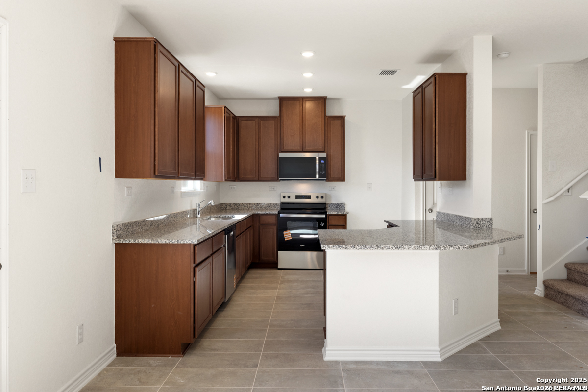 822 Bifurcate Bend San Antonio TX 78221