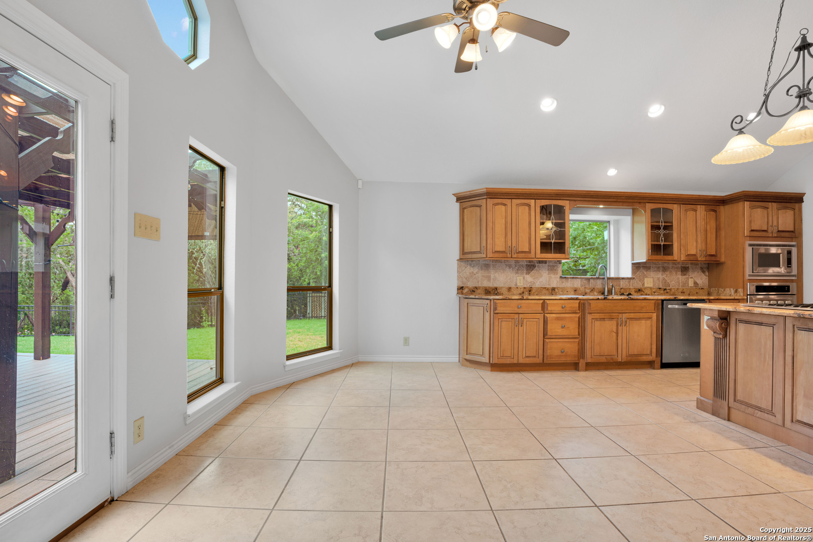 2607 Knights Walk San Antonio TX 78231