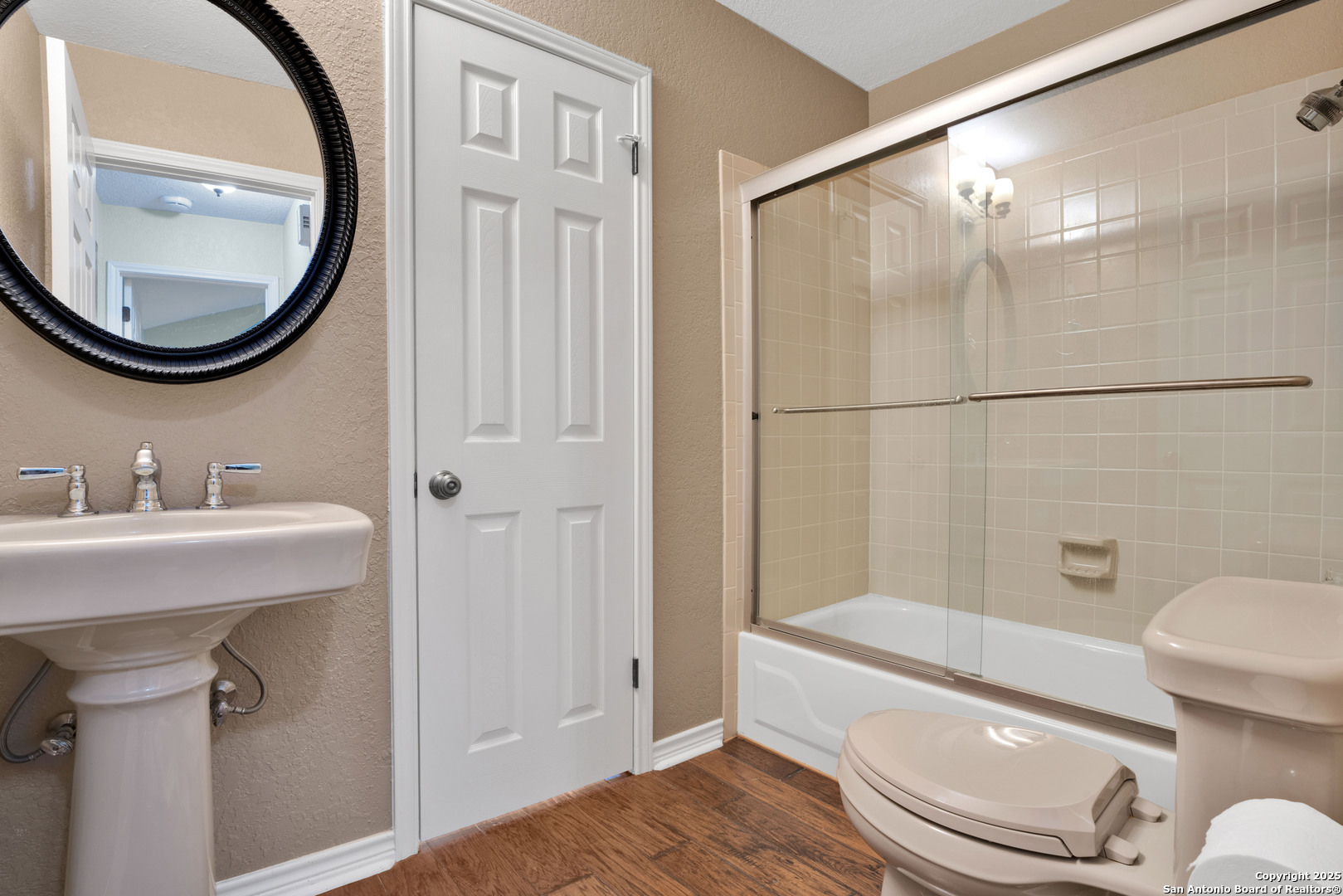 2607 Knights Walk San Antonio TX 78231