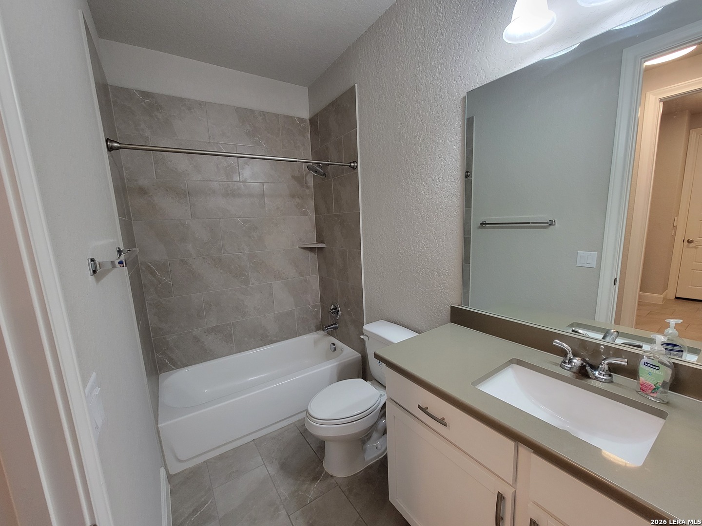 8915 Monument Parke San Antonio TX 78254