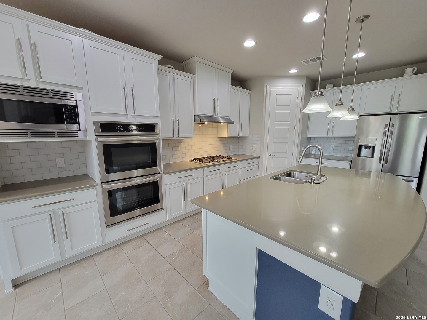 8915 Monument Parke San Antonio TX 78254