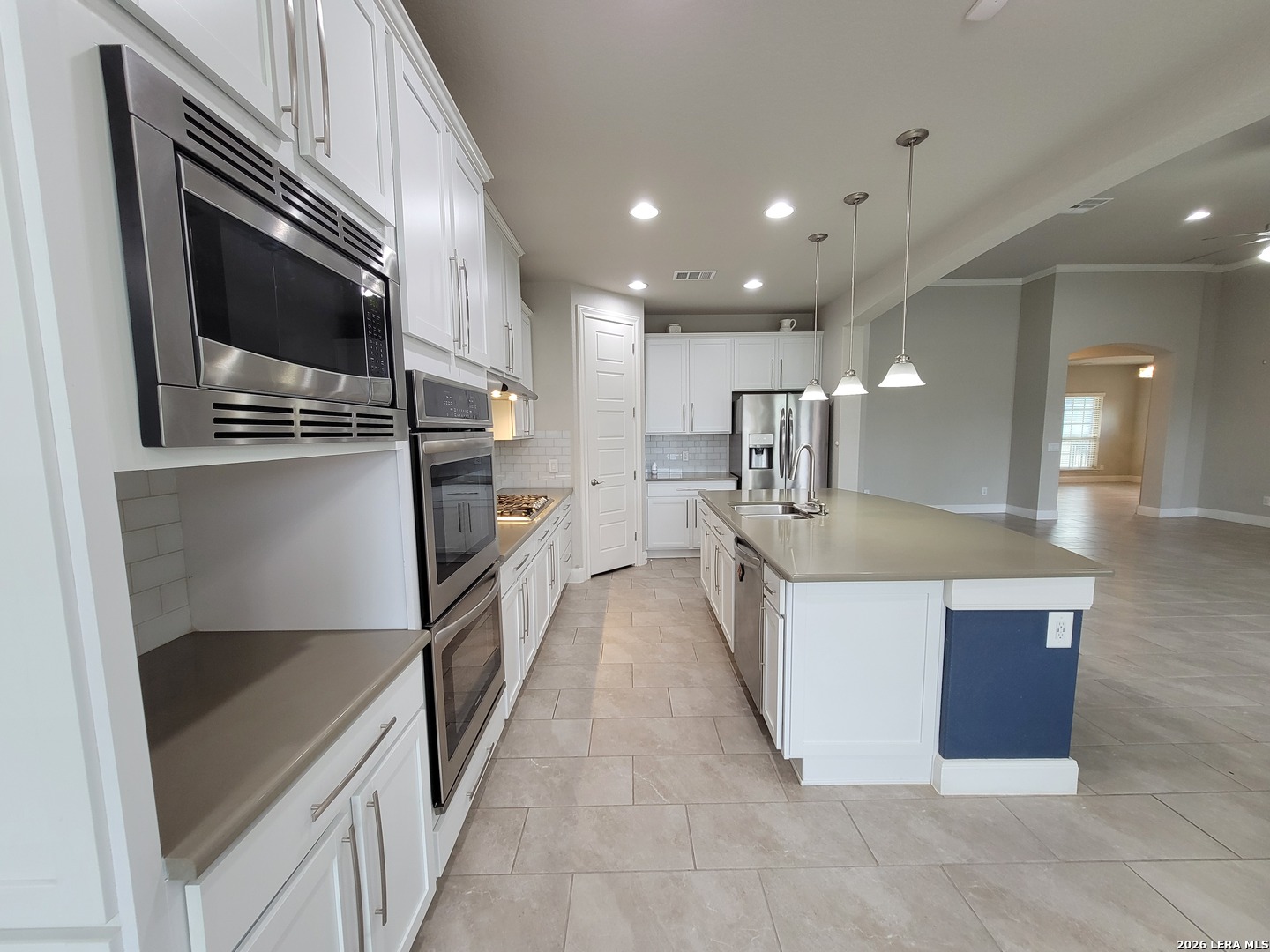 8915 Monument Parke San Antonio TX 78254