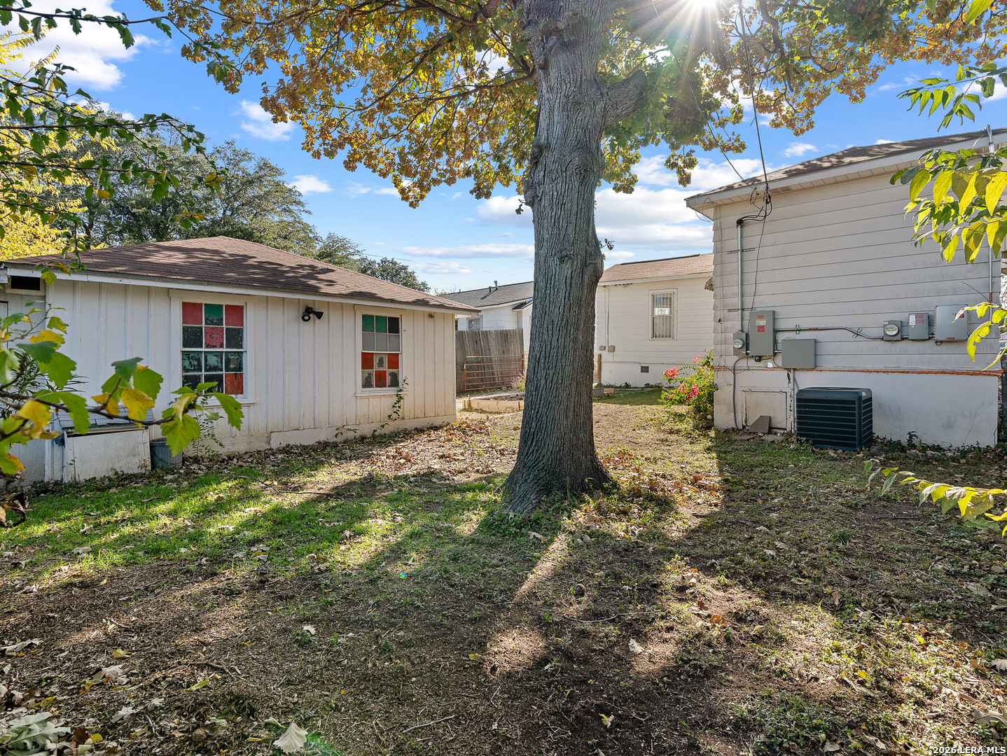 1627 Schley San Antonio TX 78210