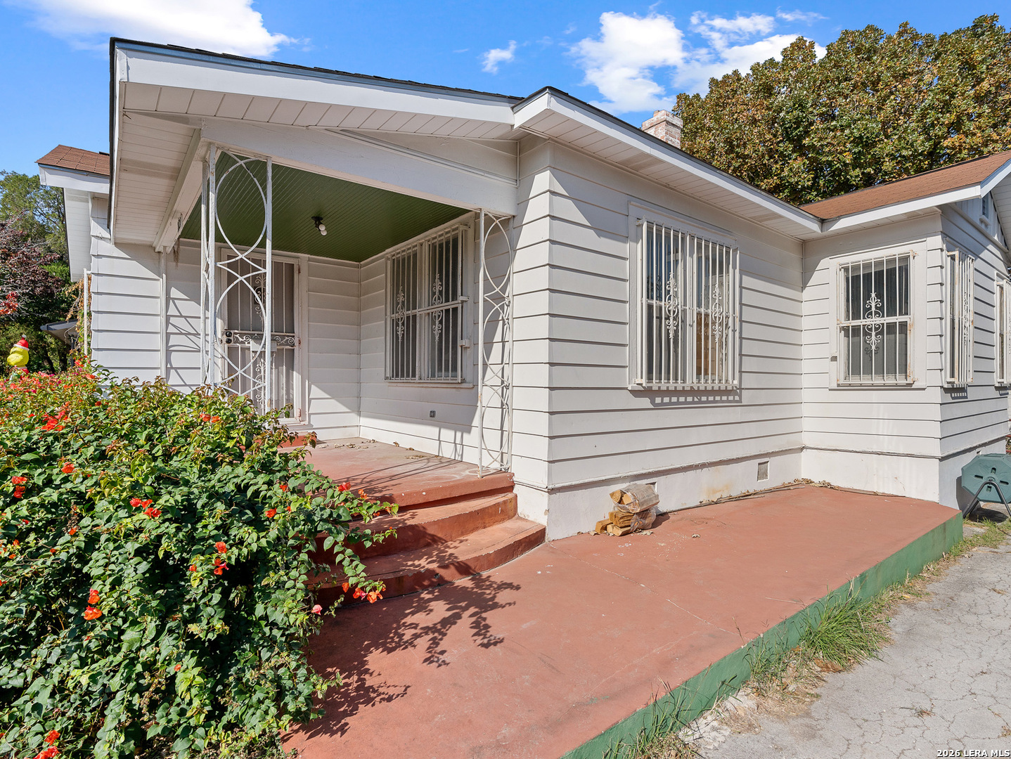 1627 Schley San Antonio TX 78210