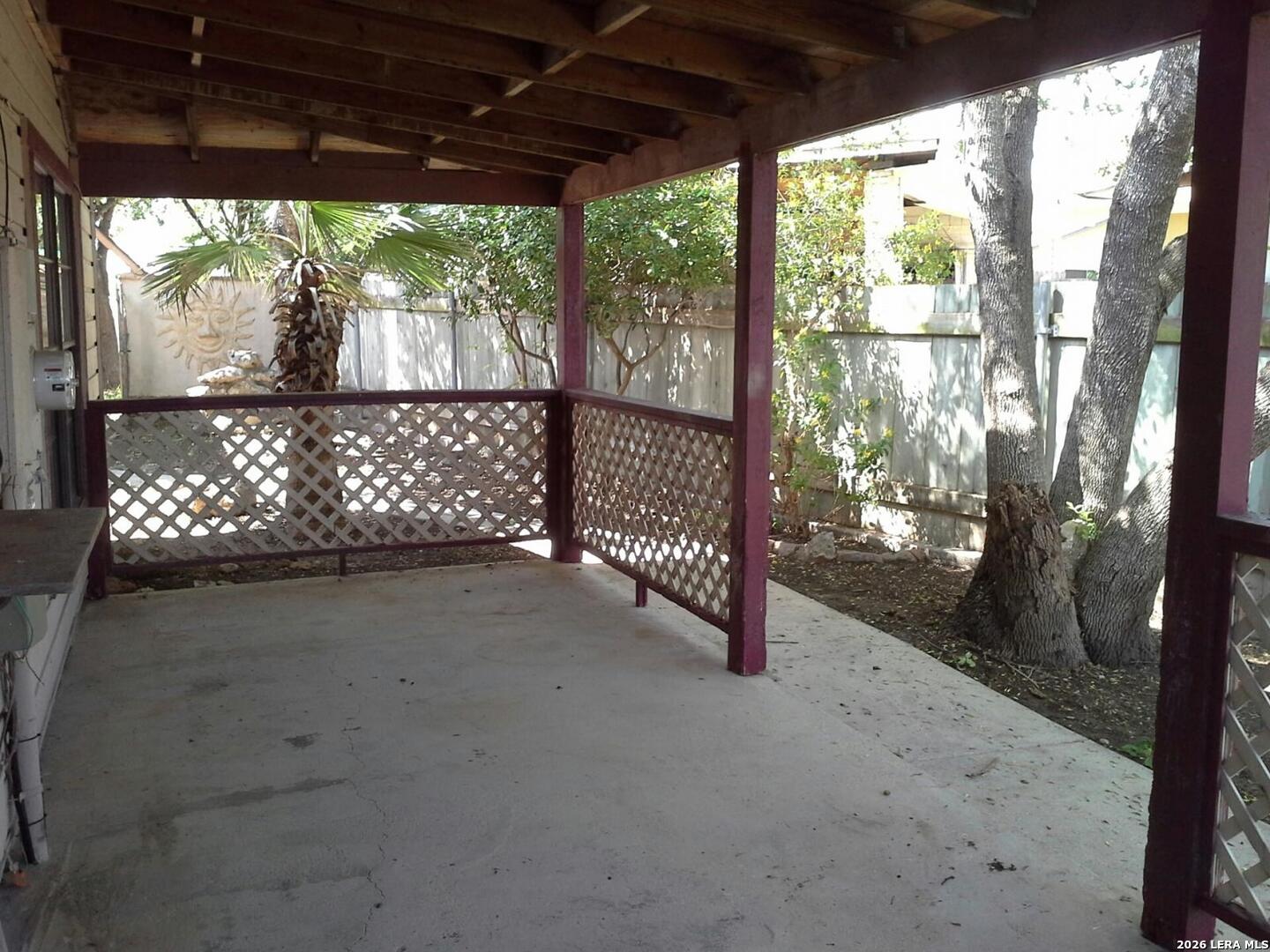 8448 Dixon Ridge San Antonio TX 78239