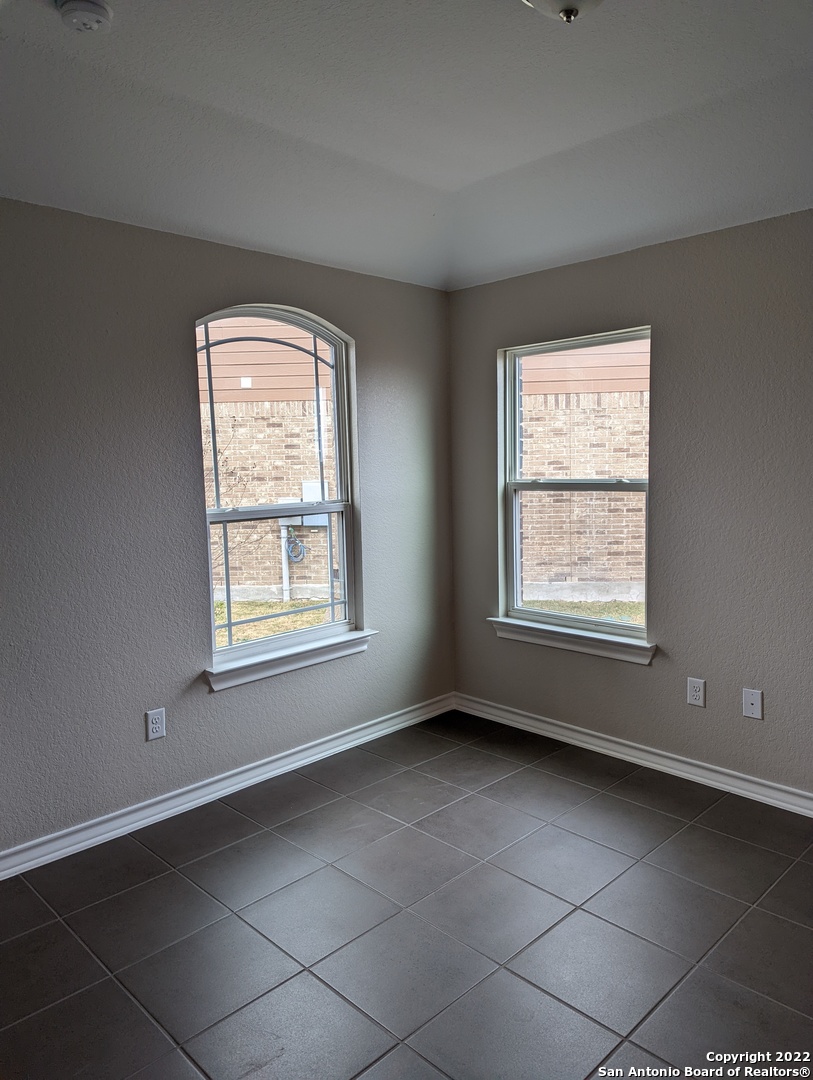 2606 Paria Canyon Converse TX 78109