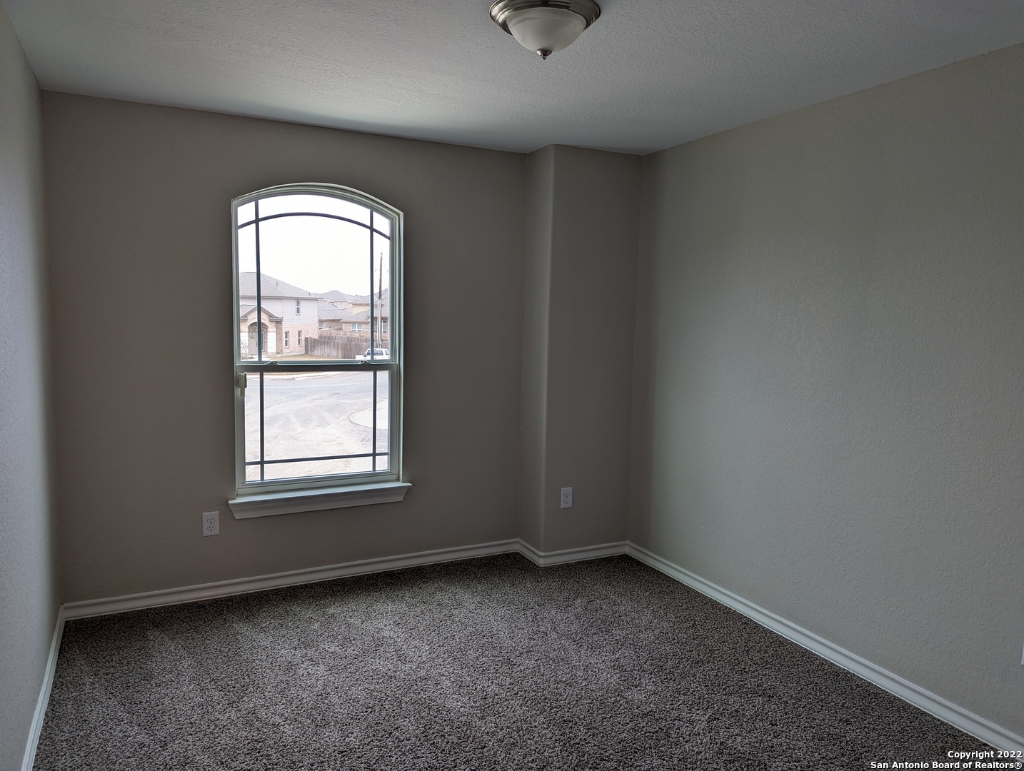 2606 Paria Canyon Converse TX 78109
