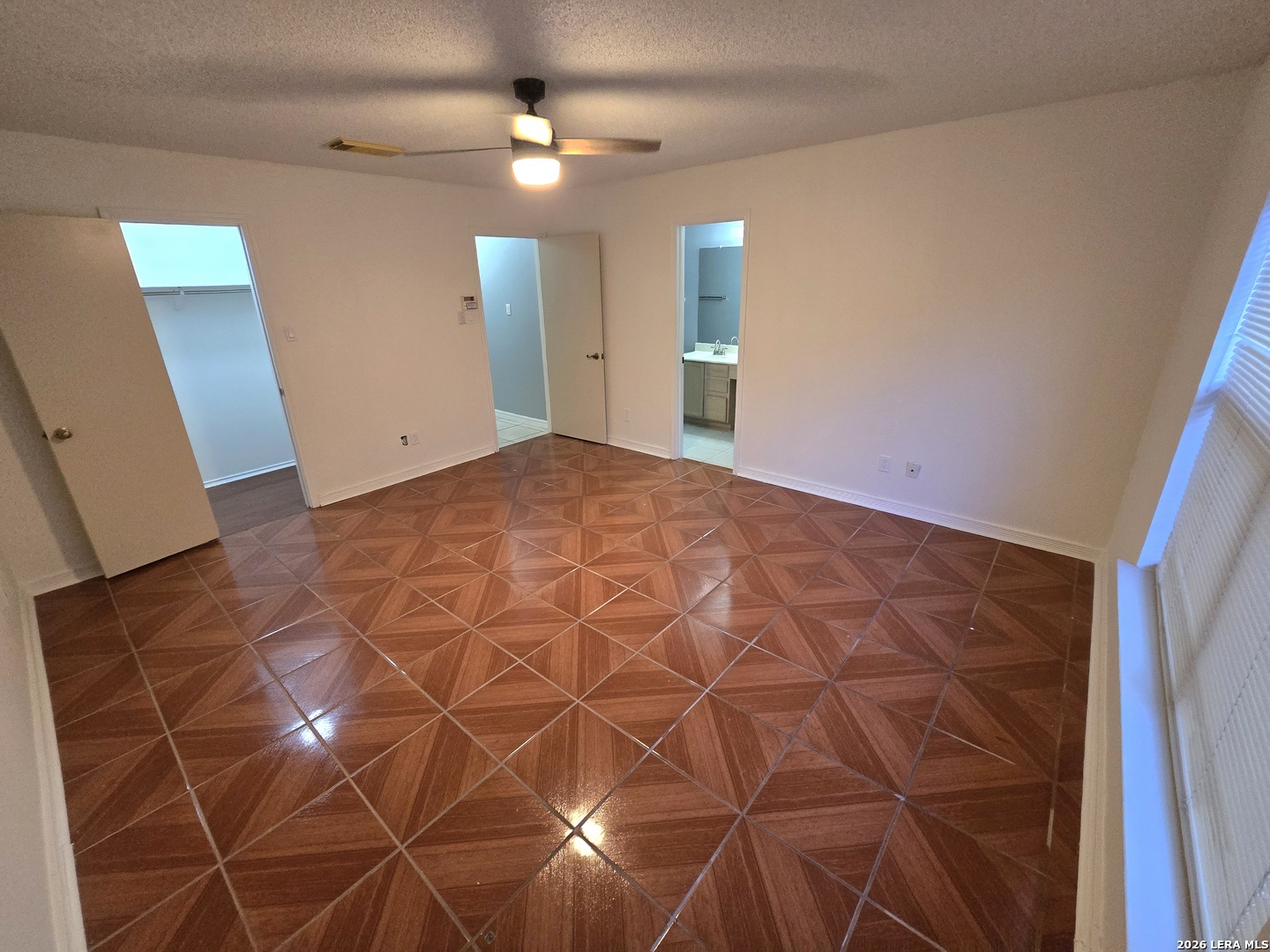 10311 Fork Creek San Antonio TX 78245