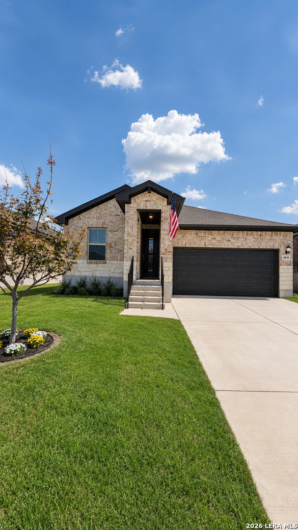 6410 Comanche Moon San Antonio TX 78233