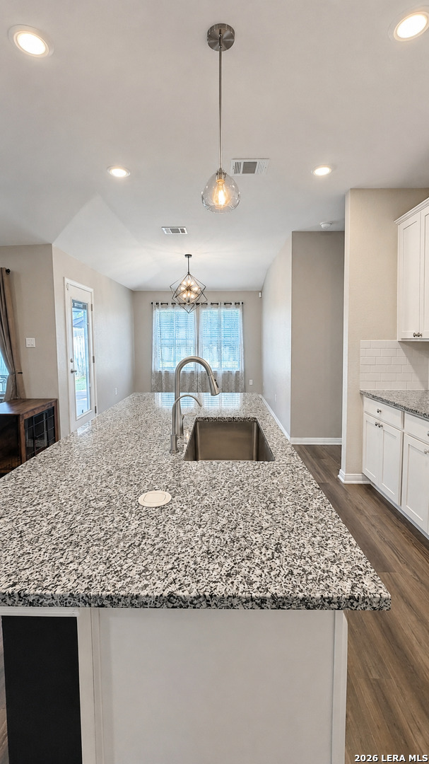 6410 Comanche Moon San Antonio TX 78233