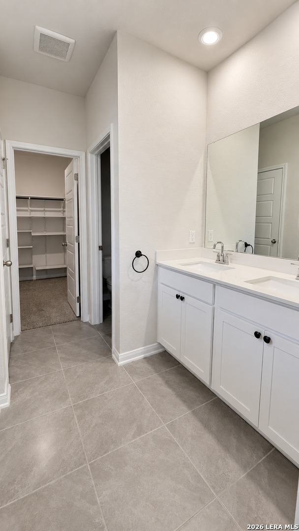 6410 Comanche Moon San Antonio TX 78233