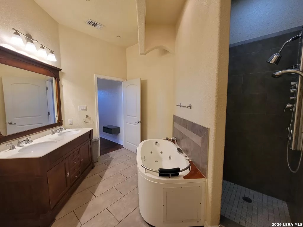 5455 Rowley San Antonio TX 78240