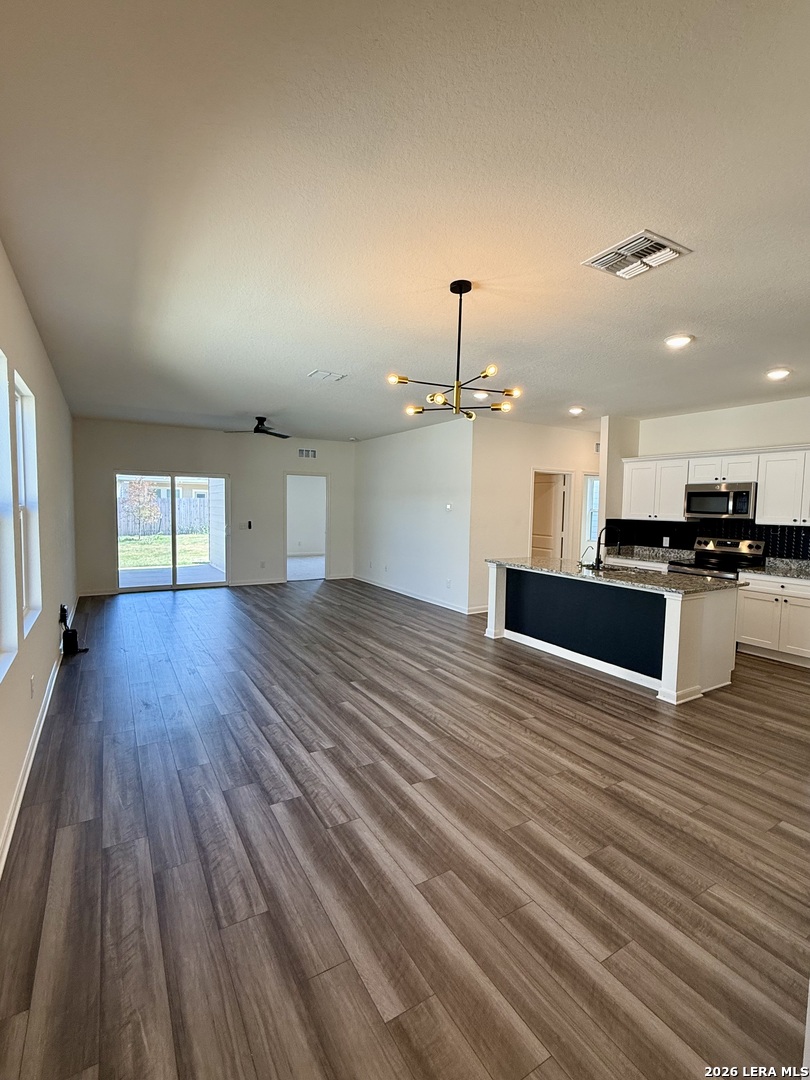 7239 King Bend San Antonio TX 78252