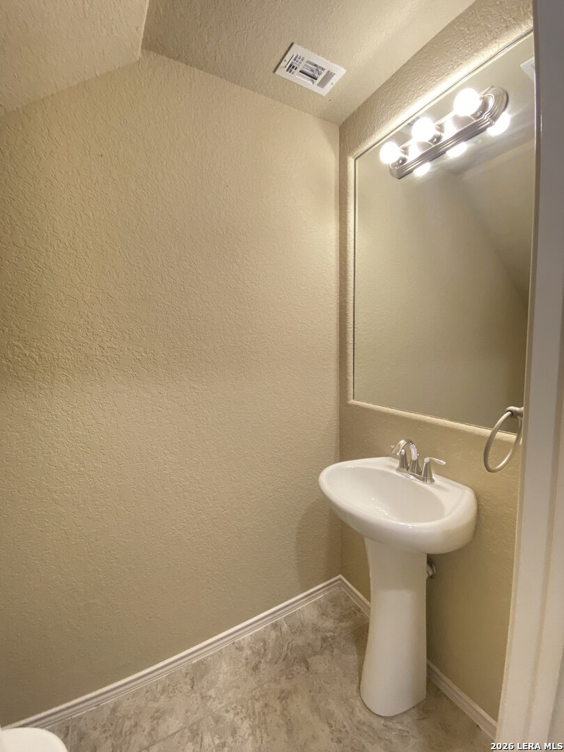 7223 Summer Way San Antonio TX 78240