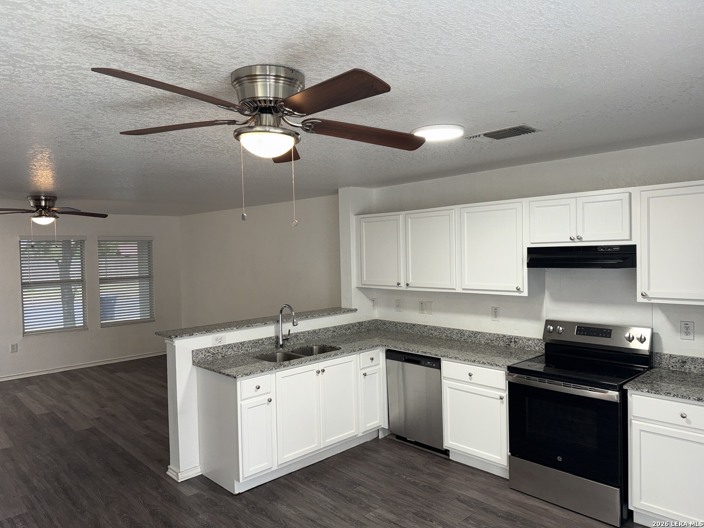 7238 Azalea Square San Antonio TX 78218