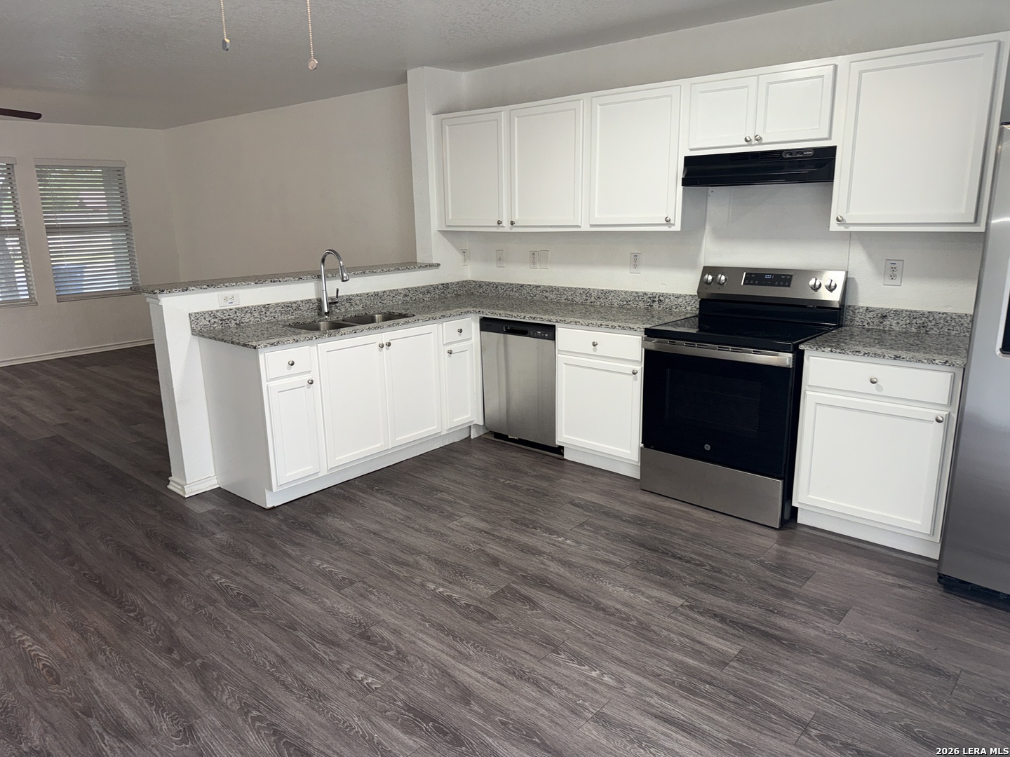 7238 Azalea Square San Antonio TX 78218