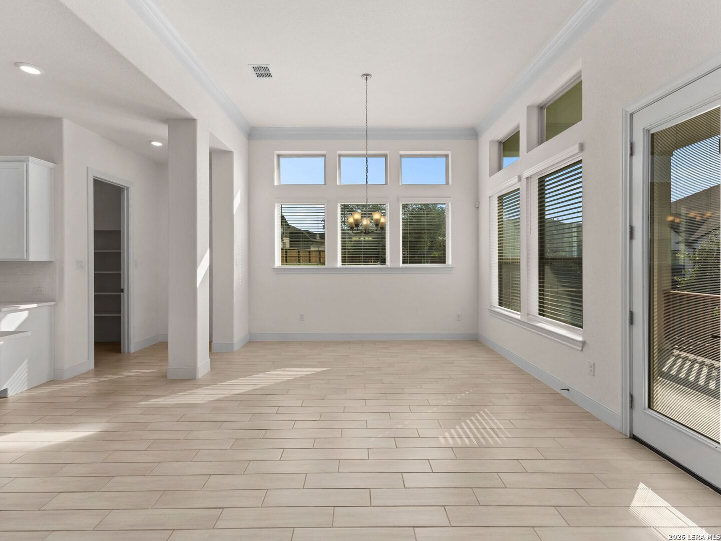 3839 Balentine San Antonio TX 78257