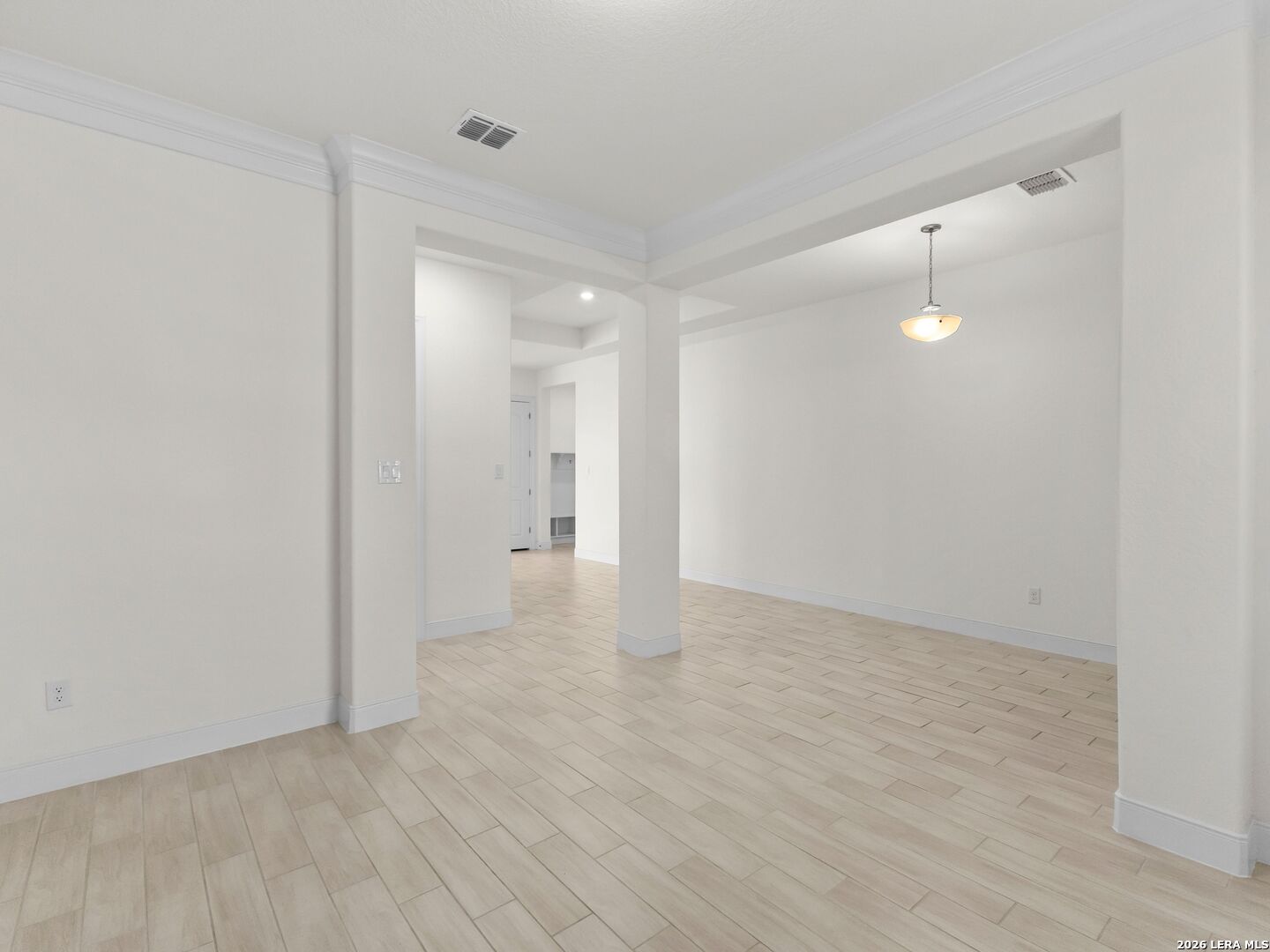 3839 Balentine San Antonio TX 78257