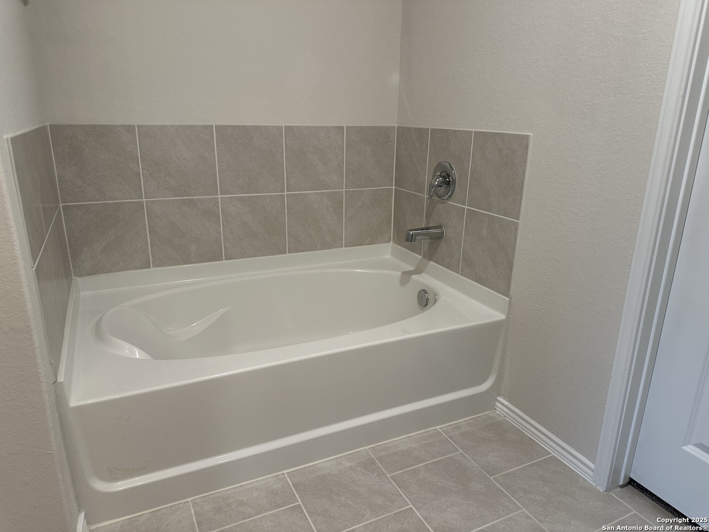 3926 Copper River Bulverde TX 78163