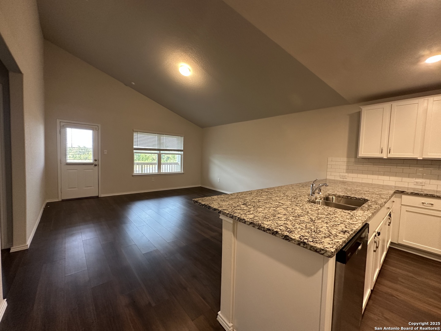 3926 Copper River Bulverde TX 78163