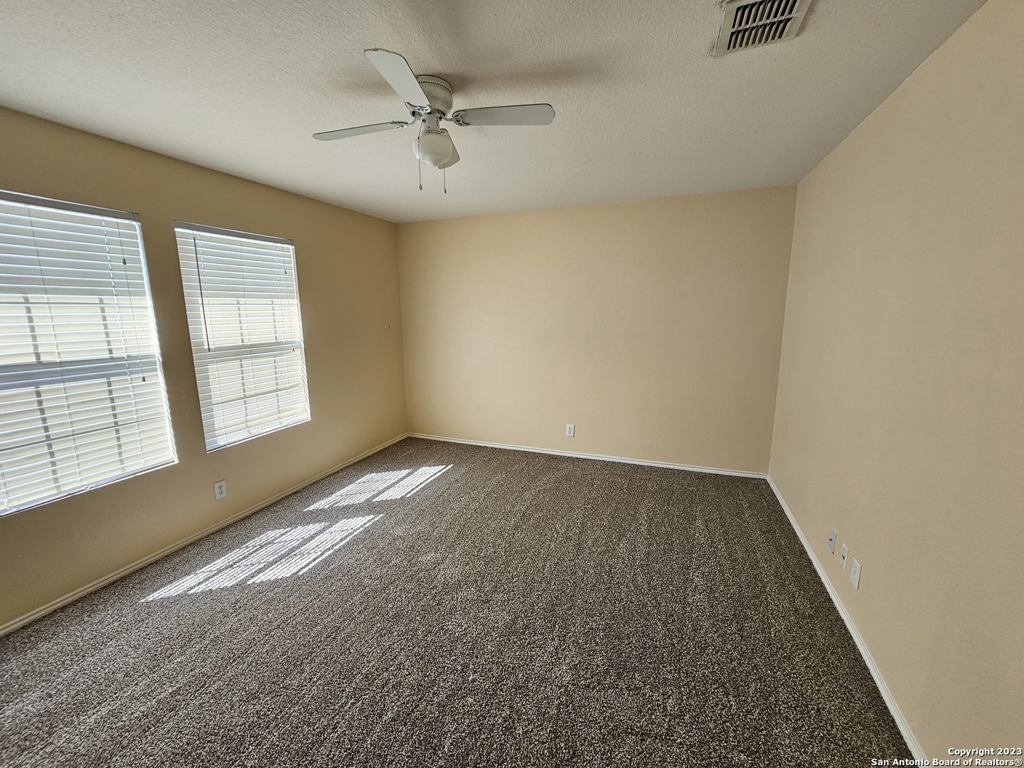 142 Fontana Albero San Antonio TX 78253