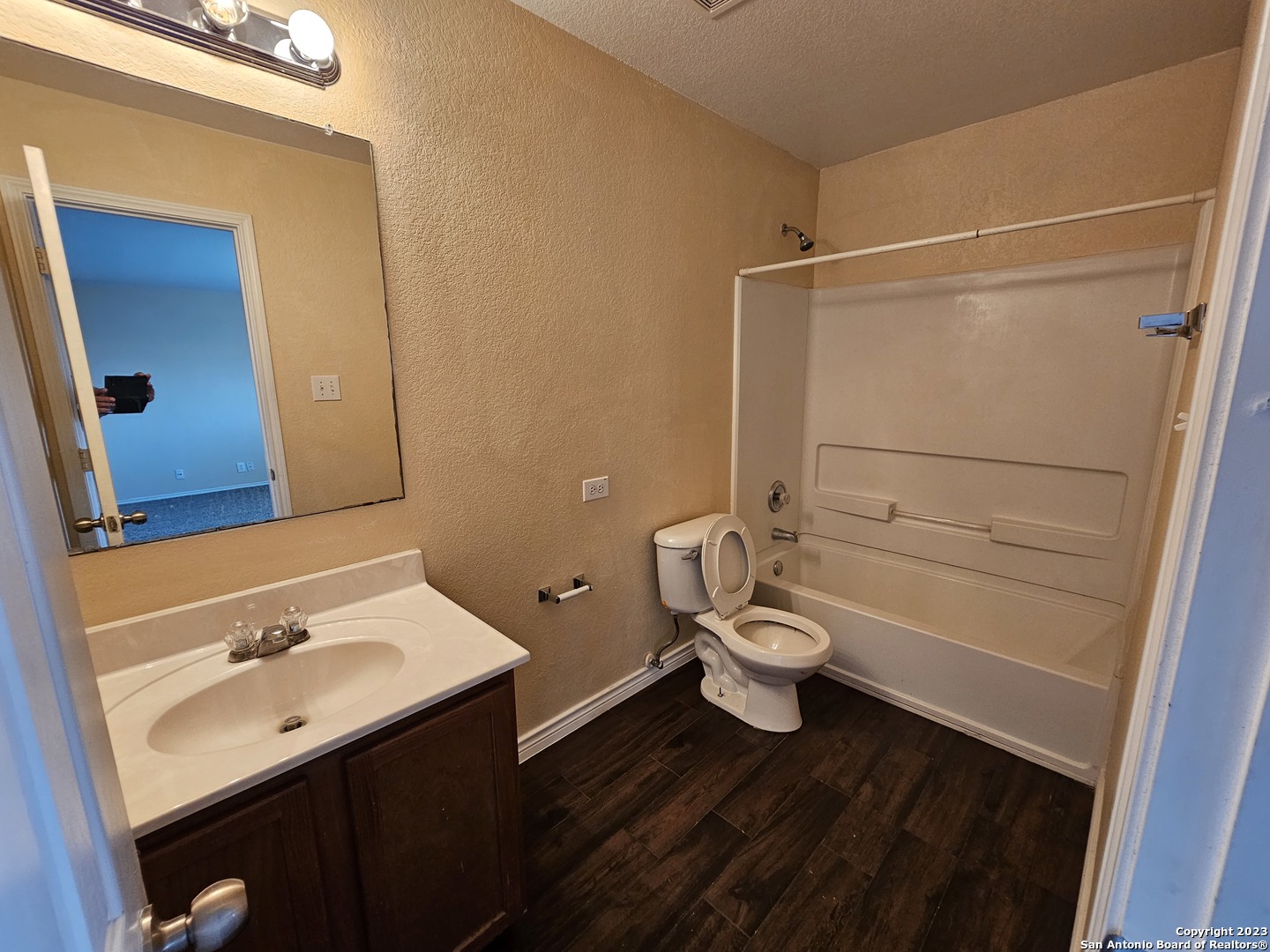 142 Fontana Albero San Antonio TX 78253