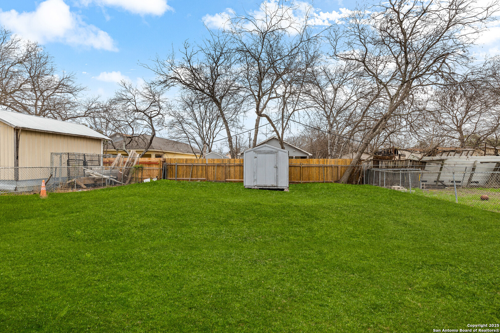 2018 E Drexel Avenue San Antonio TX 78210