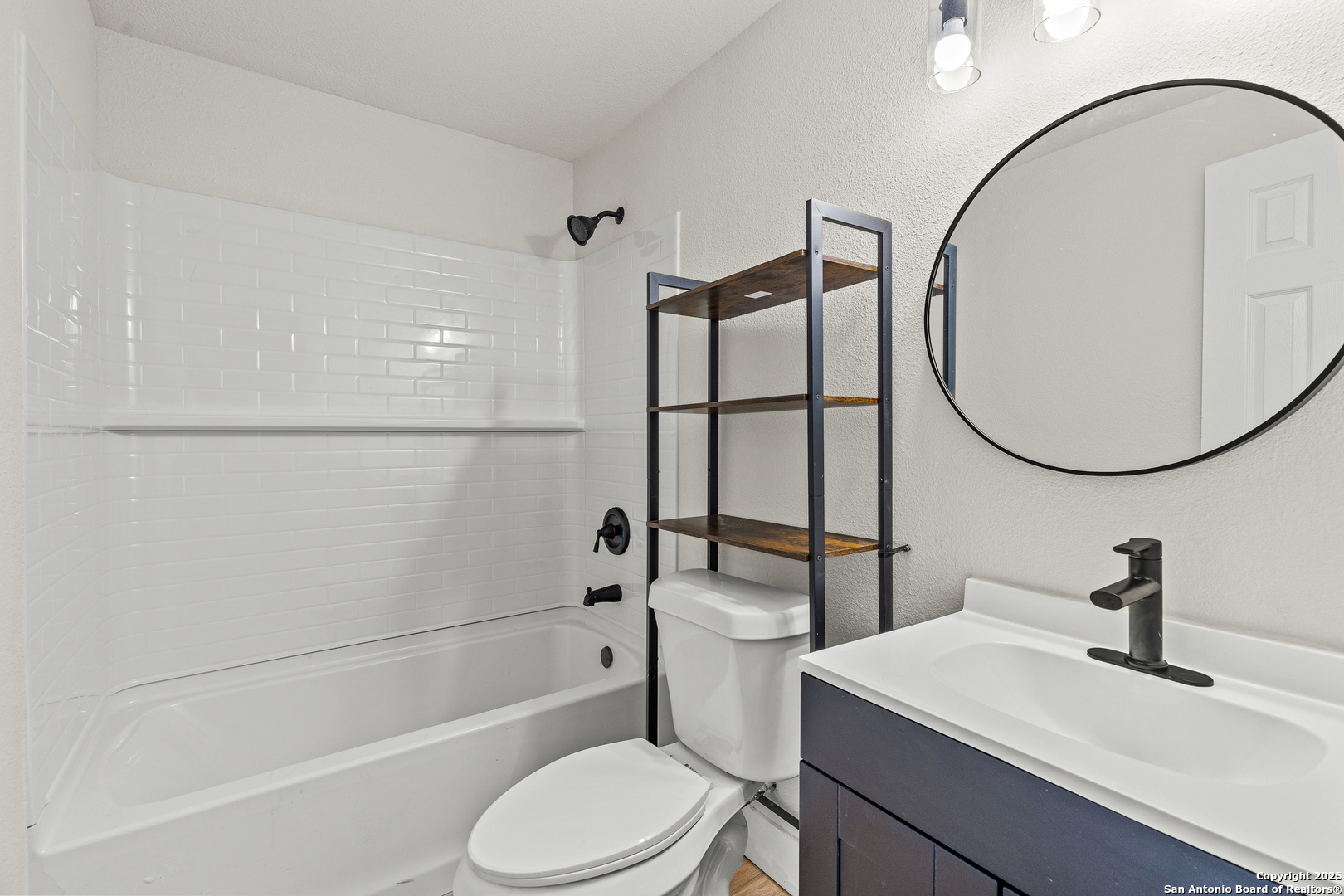 2018 E Drexel Avenue San Antonio TX 78210