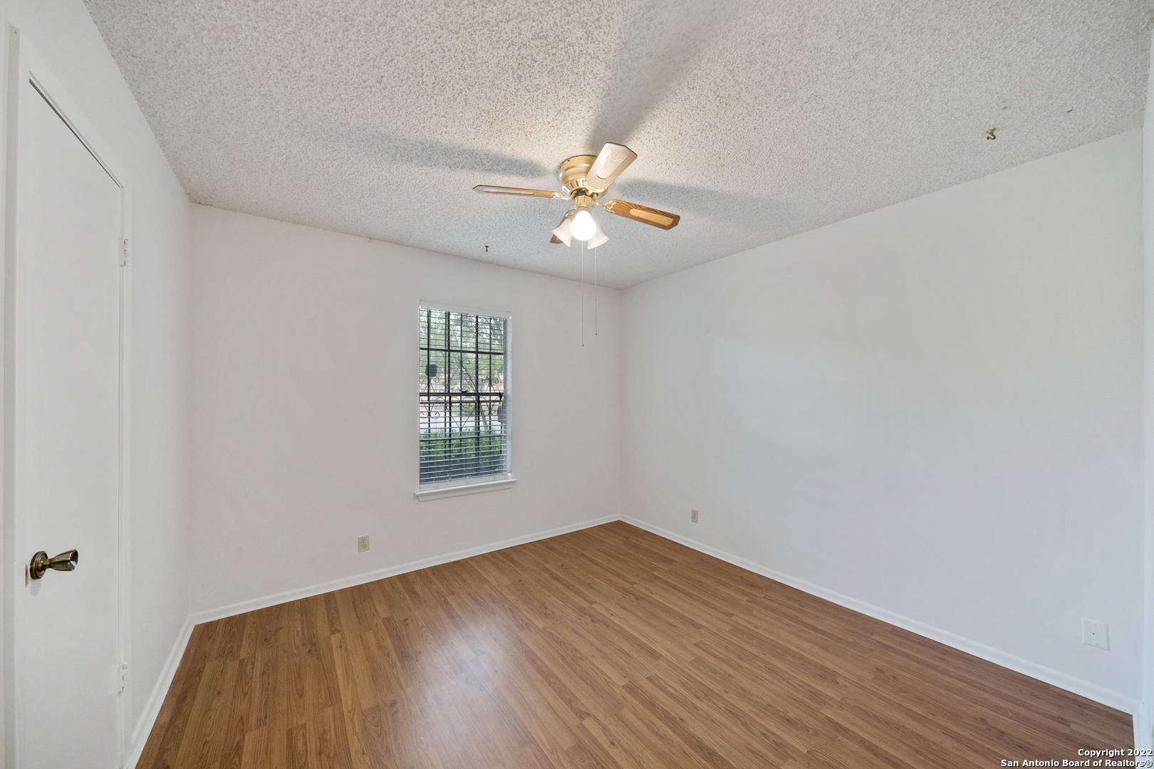 9438 Valley Dale Street San Antonio TX 78250