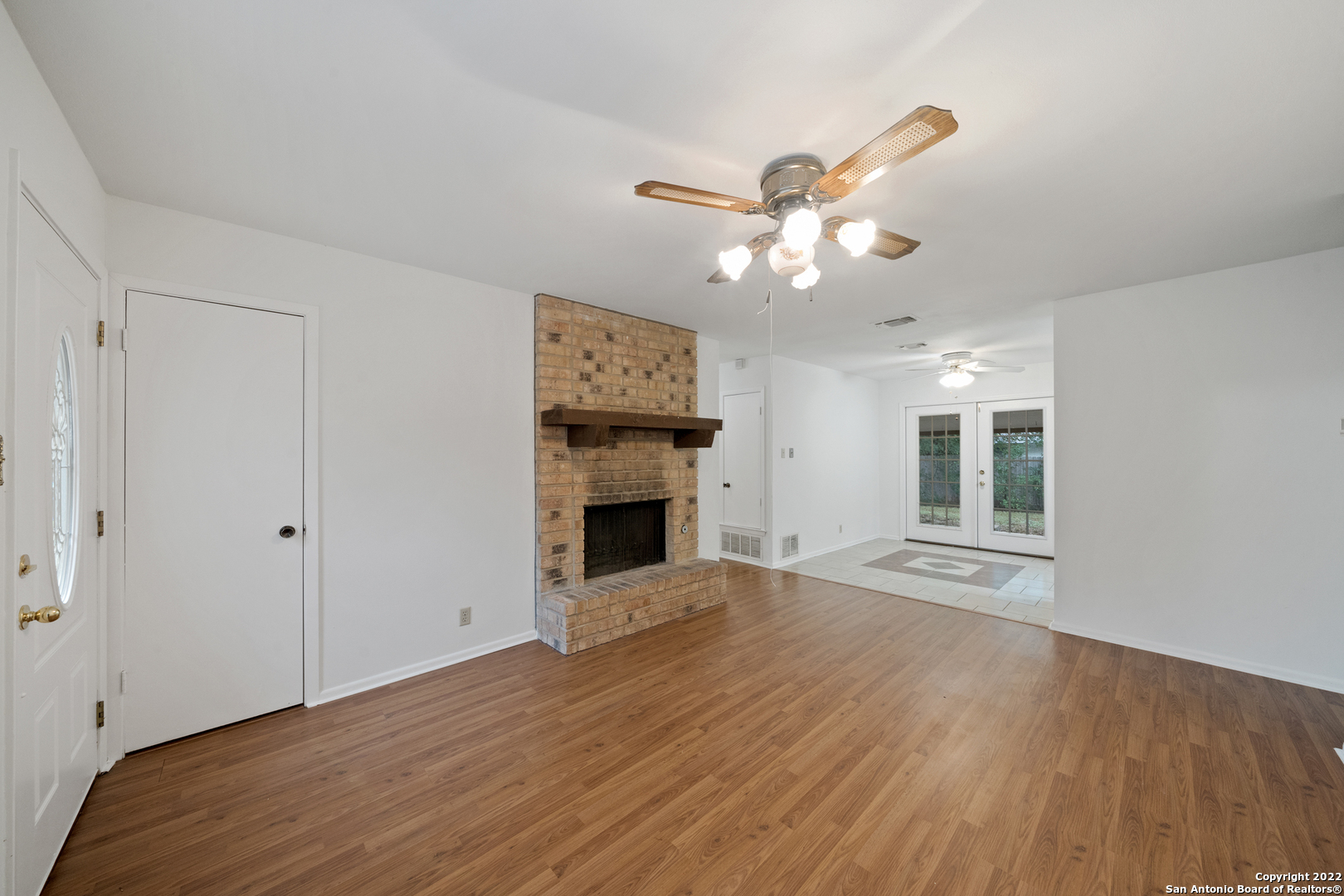 9438 Valley Dale Street San Antonio TX 78250