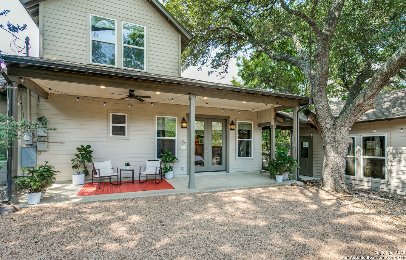 242 E Elmview Place Alamo Heights TX 78209